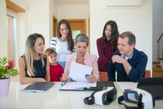 Hiring Family Members in a Small Business in Canada: What You Need to Know